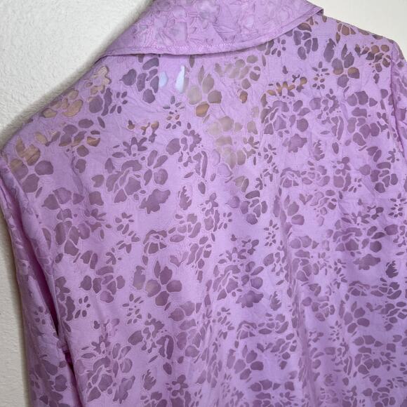 jh Collectibles Lavender Burnout Long Sleeve Lace Trim Button Up Blouse Large - Picture 7 of 10